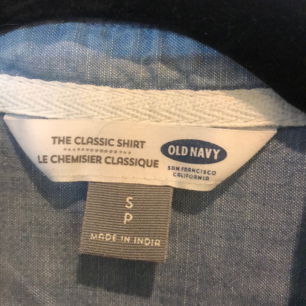 Shirt - Picture 4 of 5